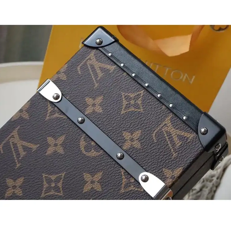 Fashionrepsfam ru 2107YA0130 Bags LV 1016